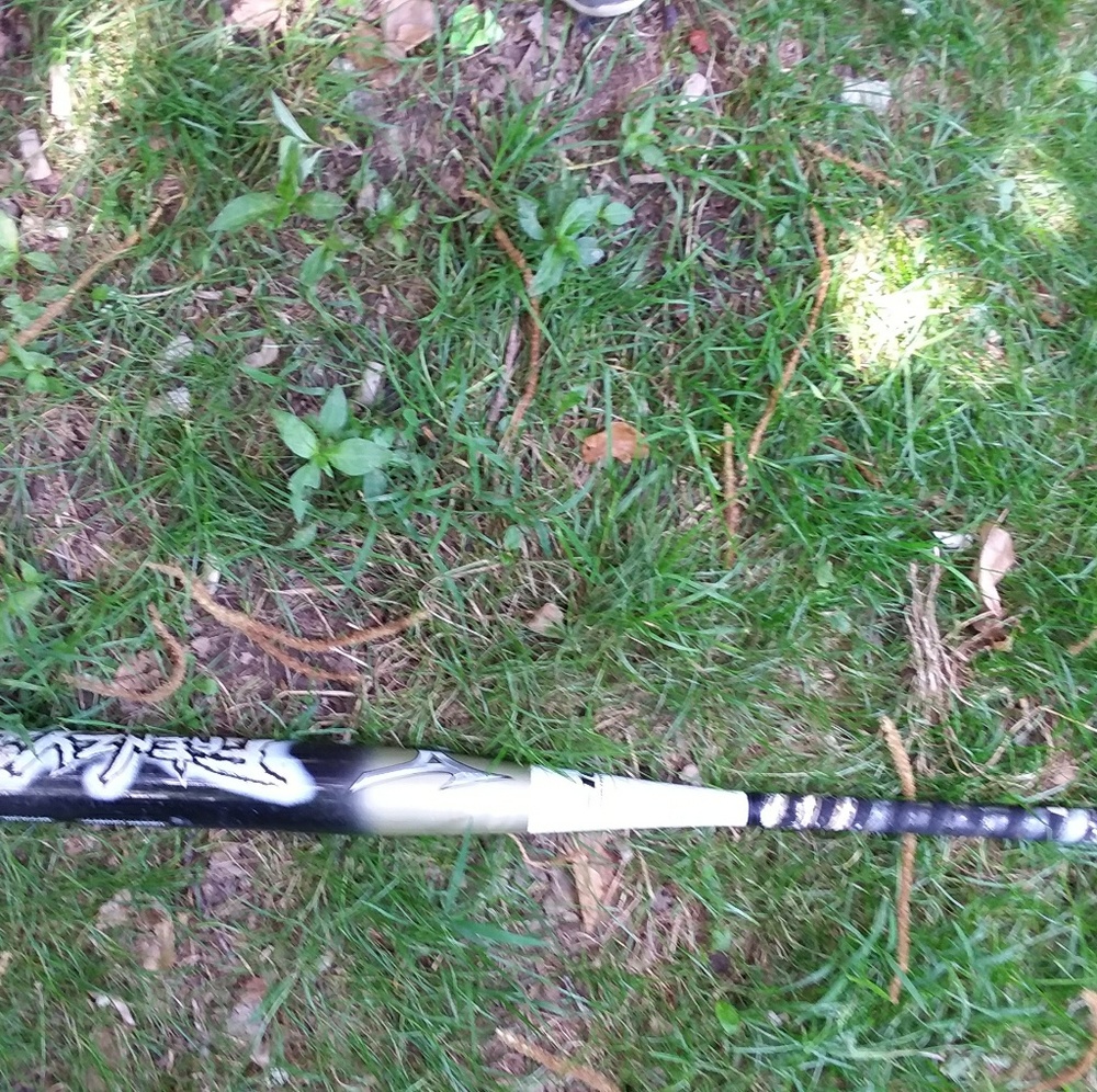 Softball ball bat
